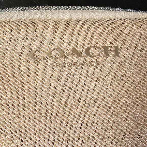 Coach Pink Shimmer zipper coin Pouch with Flower charm pull Rosegold NWOT - Picture 3 of 16